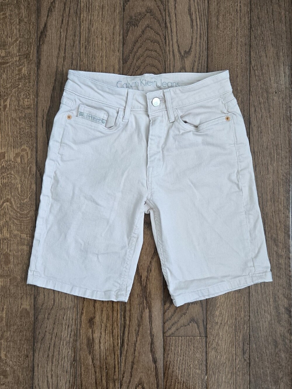 Calvin Klein Light Peach Denim Shorts Size 25